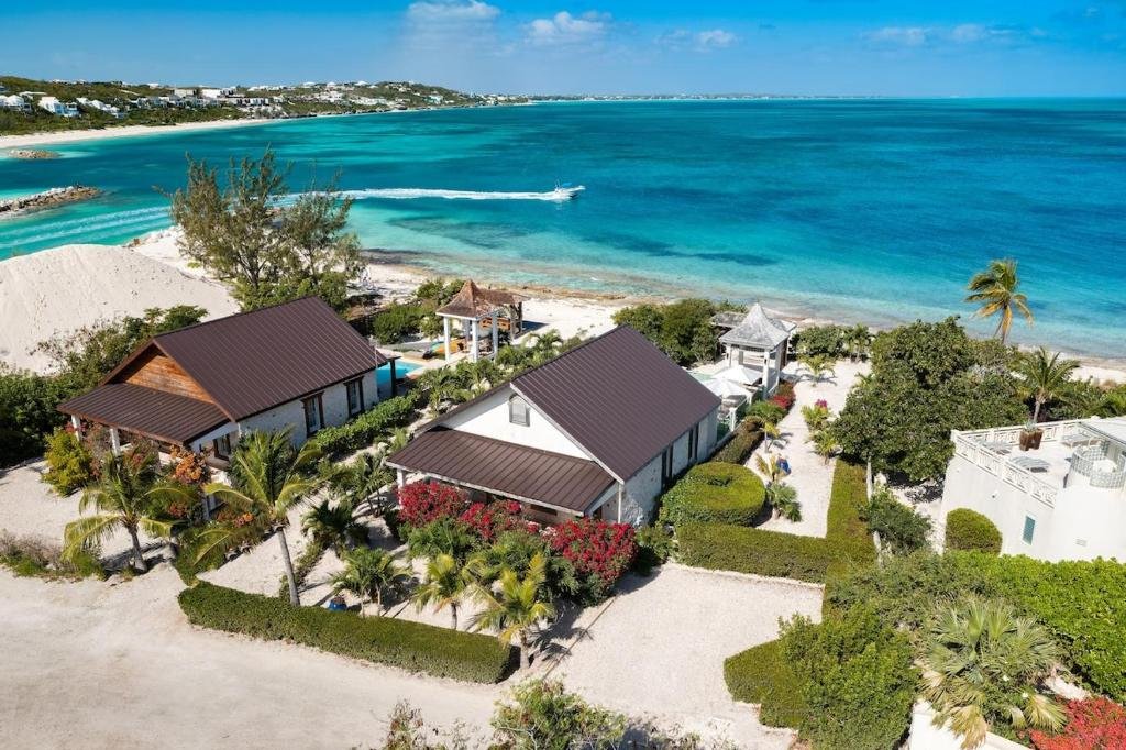 Turks and Caicos Villas CALLALOO COTTAGE