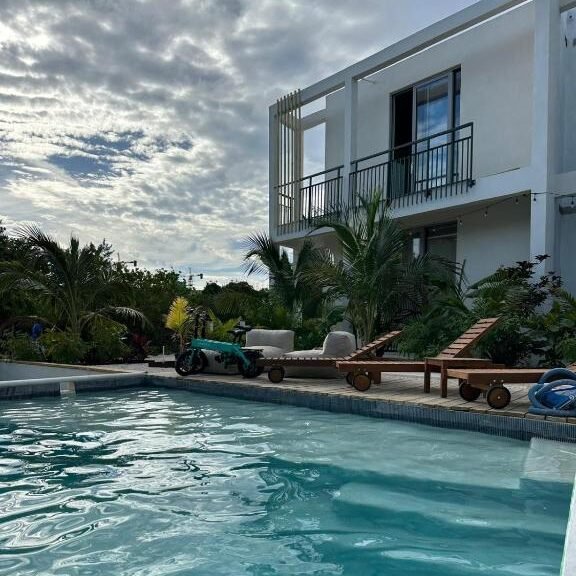 Turks and Caicos Villas GRACE BAY STUDIOS